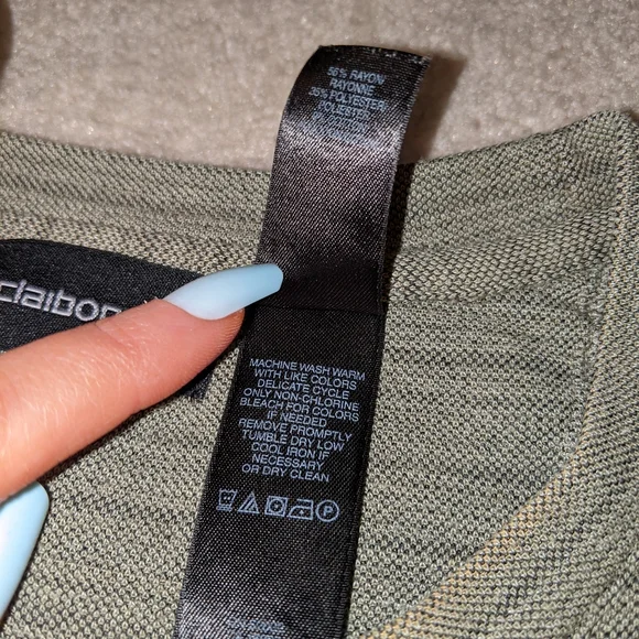 Claiborne Men's t-shirt - Picture 12 of 15